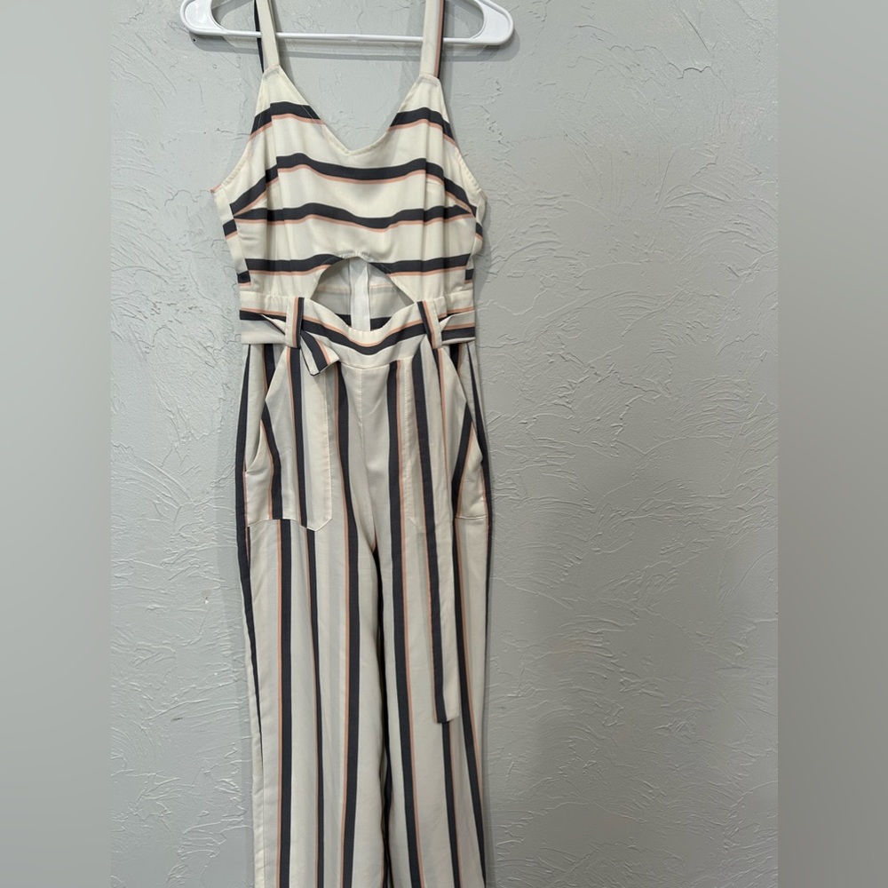 Boutique jumpsuit/Romper. Silky and Light. Size small